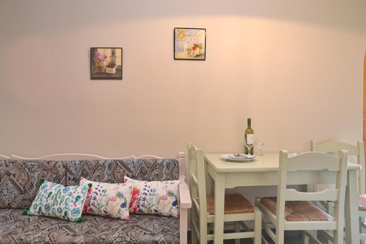 Niki Apartments Panormos  ภายนอก รูปภาพ